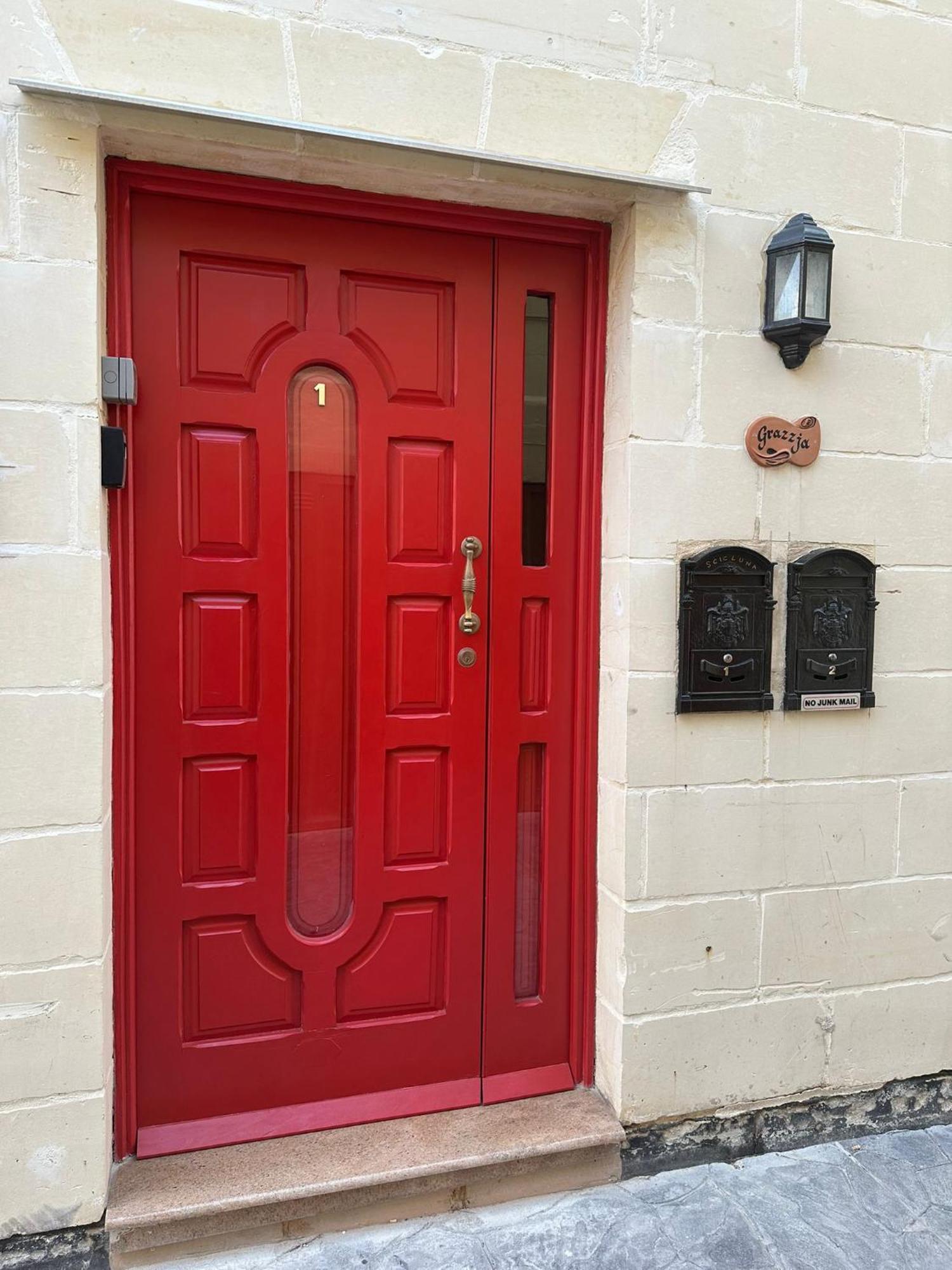 Grazzja Traditional Apartment Żabbar Eksteriør bilde